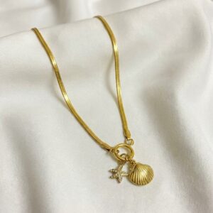 ocean charm shell necklace