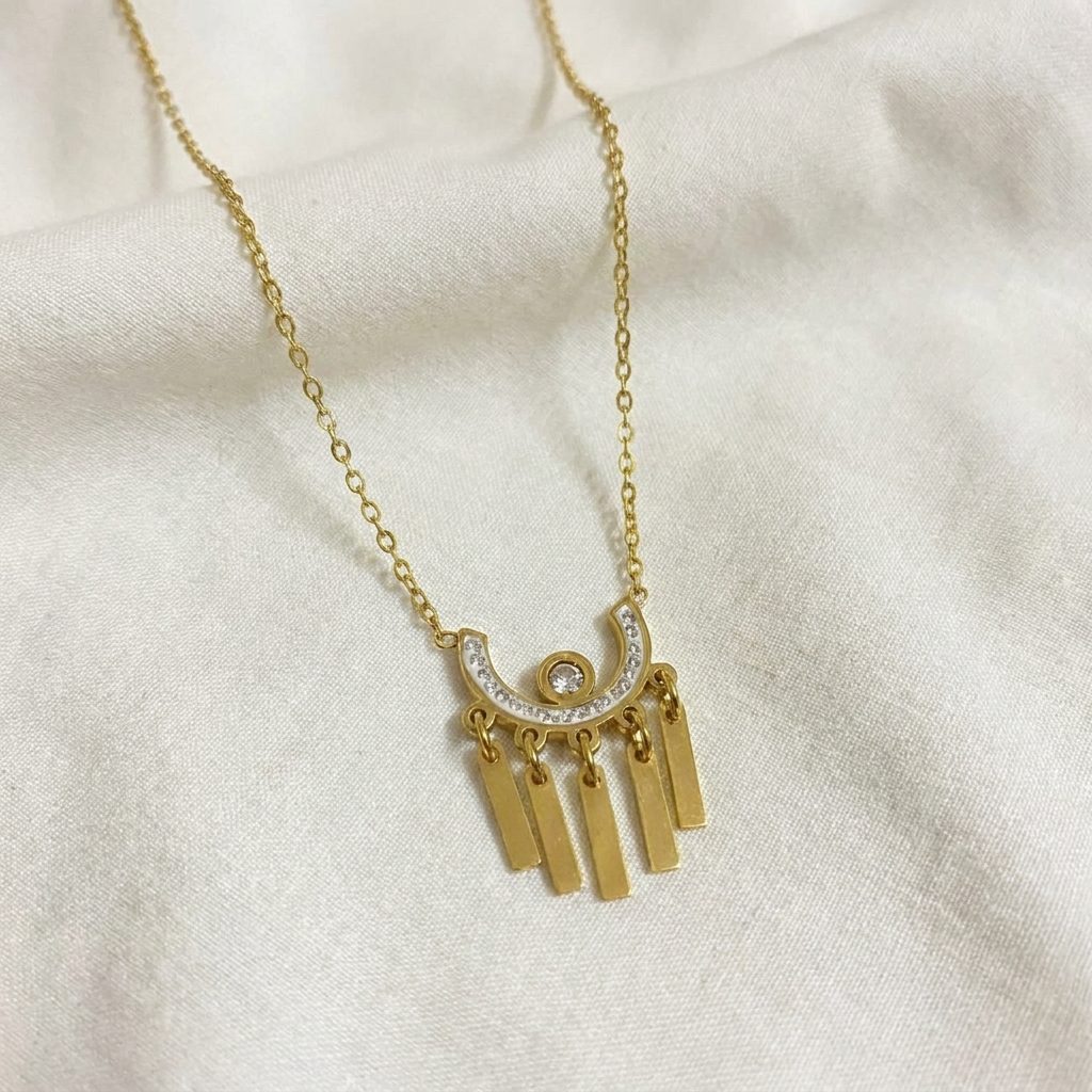 luxury crystal arc tassel necklace luxury crystal arc tassel necklace