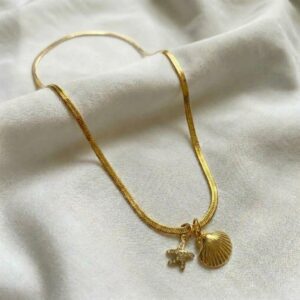 ocean charm shell necklace