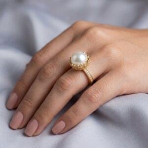 classic pearl halo gold ring